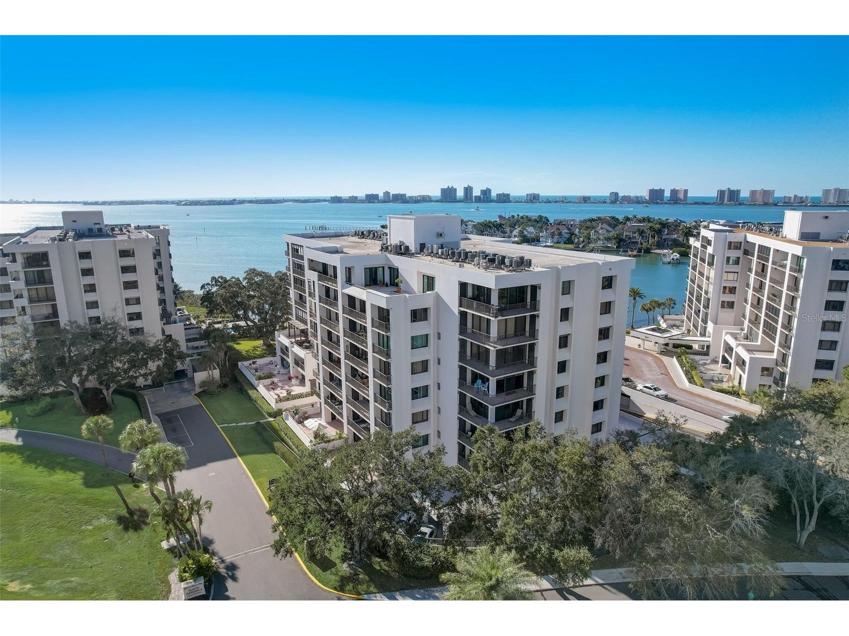 6 Belleview Boulevard #101 Belleair FL 33756 TB8510910 image33