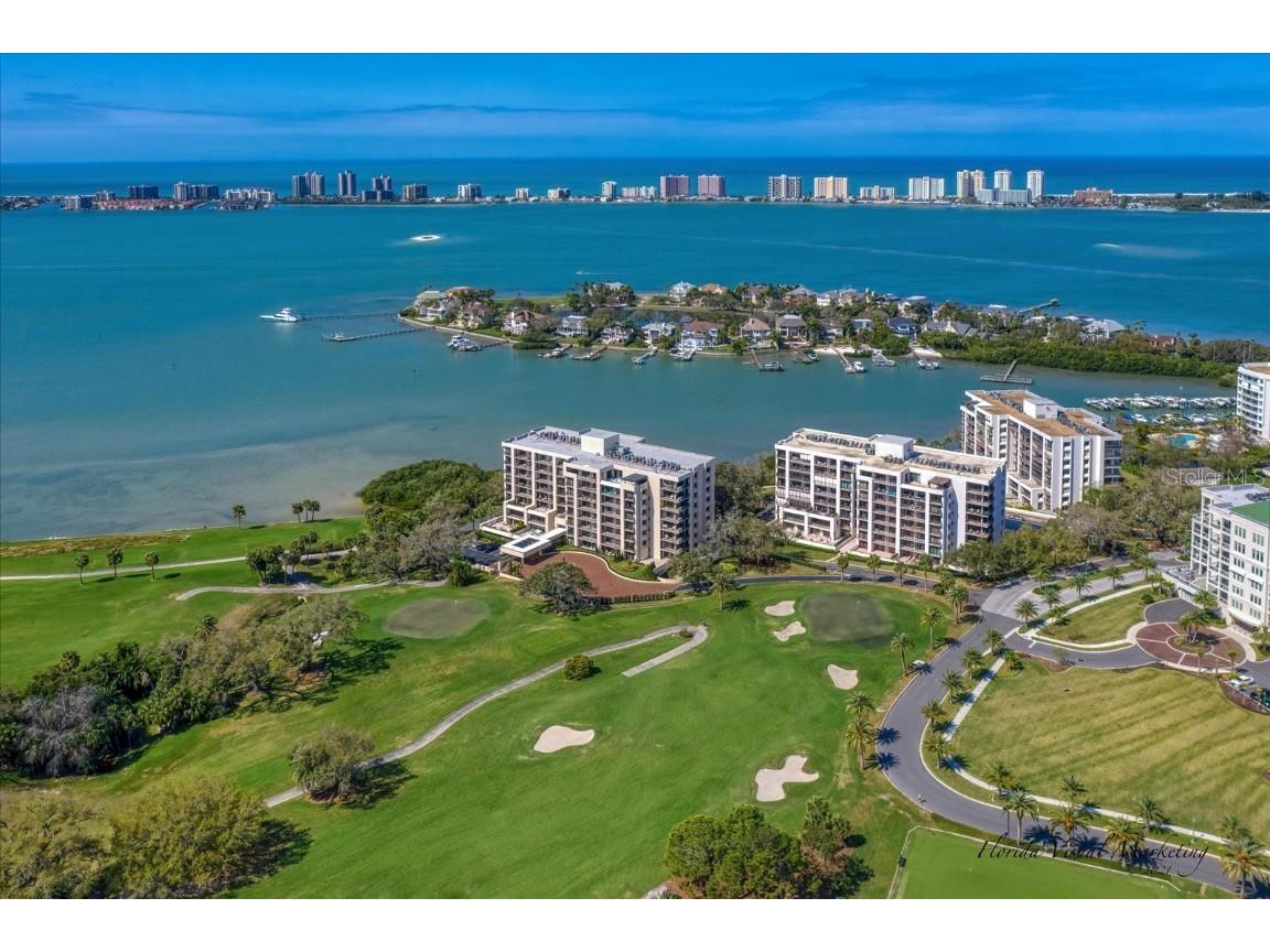 6 Belleview Boulevard #102 Belleair FL 33756 U8179161 image1