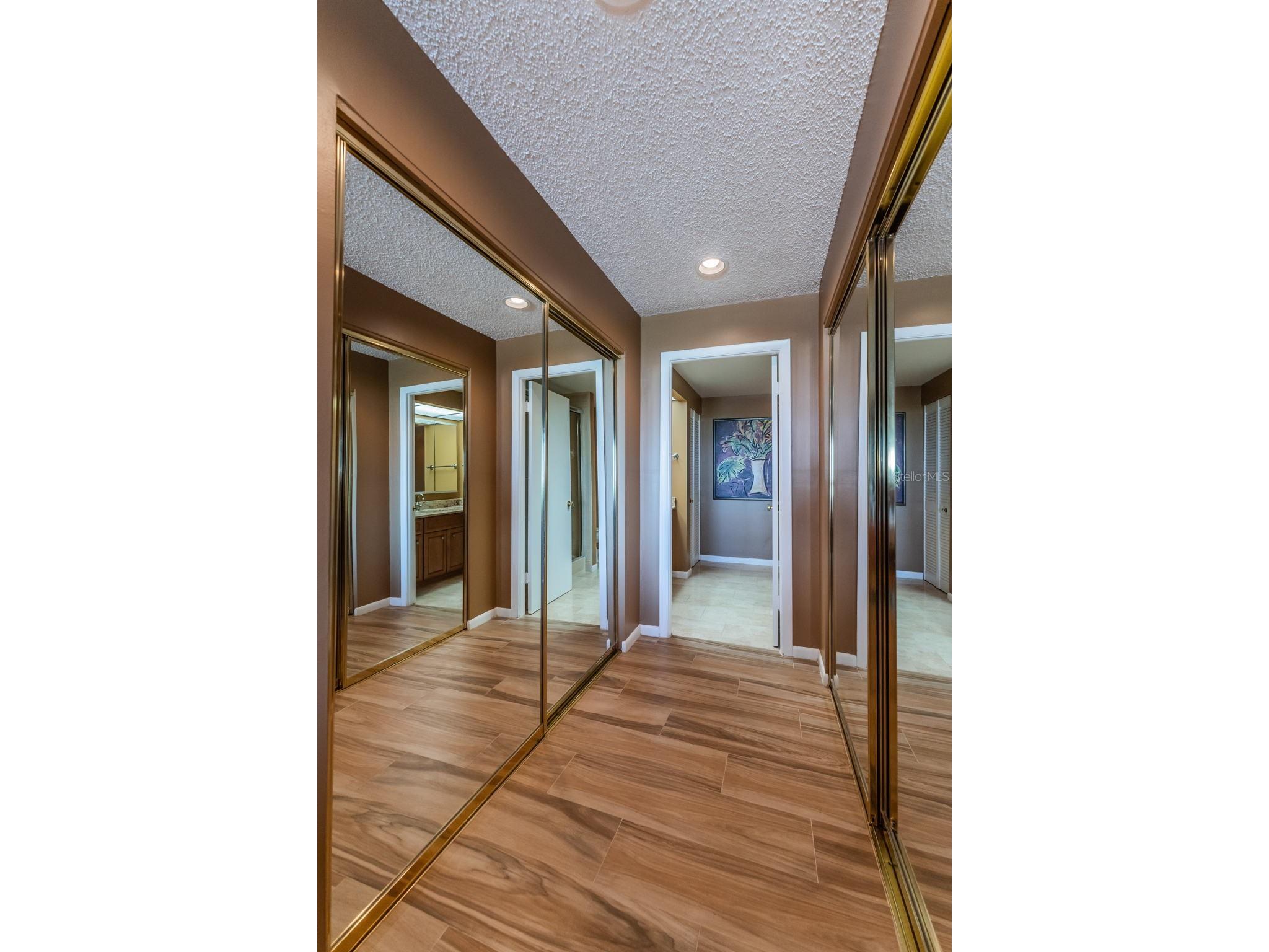 6 Belleview Boulevard #306 Belleair FL 33756 TB8507833 image29