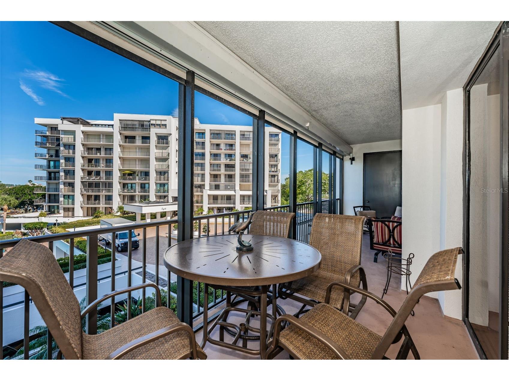 6 Belleview Boulevard #306 Belleair FL 33756 TB8507833 image3