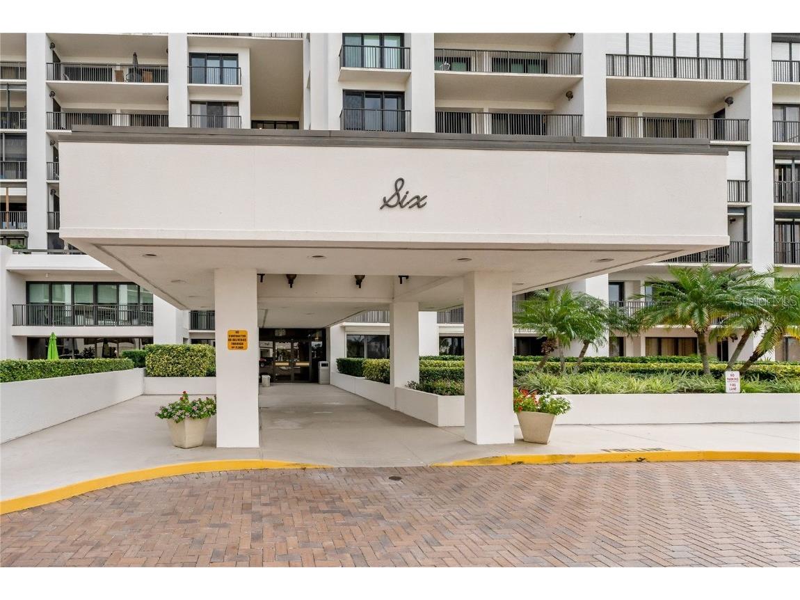 6 Belleview Boulevard #403 Belleair FL 33756 U8219348 image1