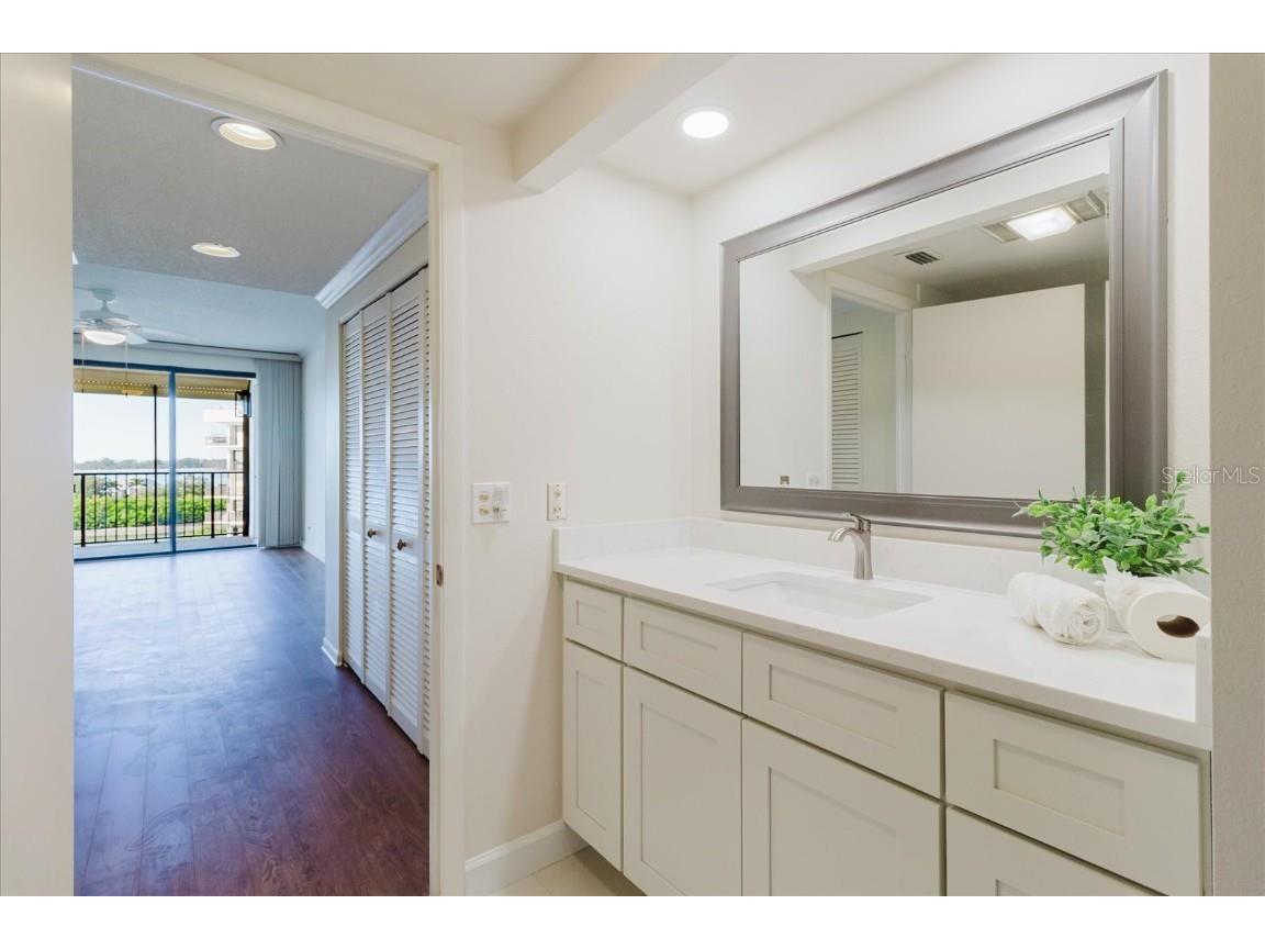 6 Belleview Boulevard #706 Belleair FL 33756 TB8447701 image19