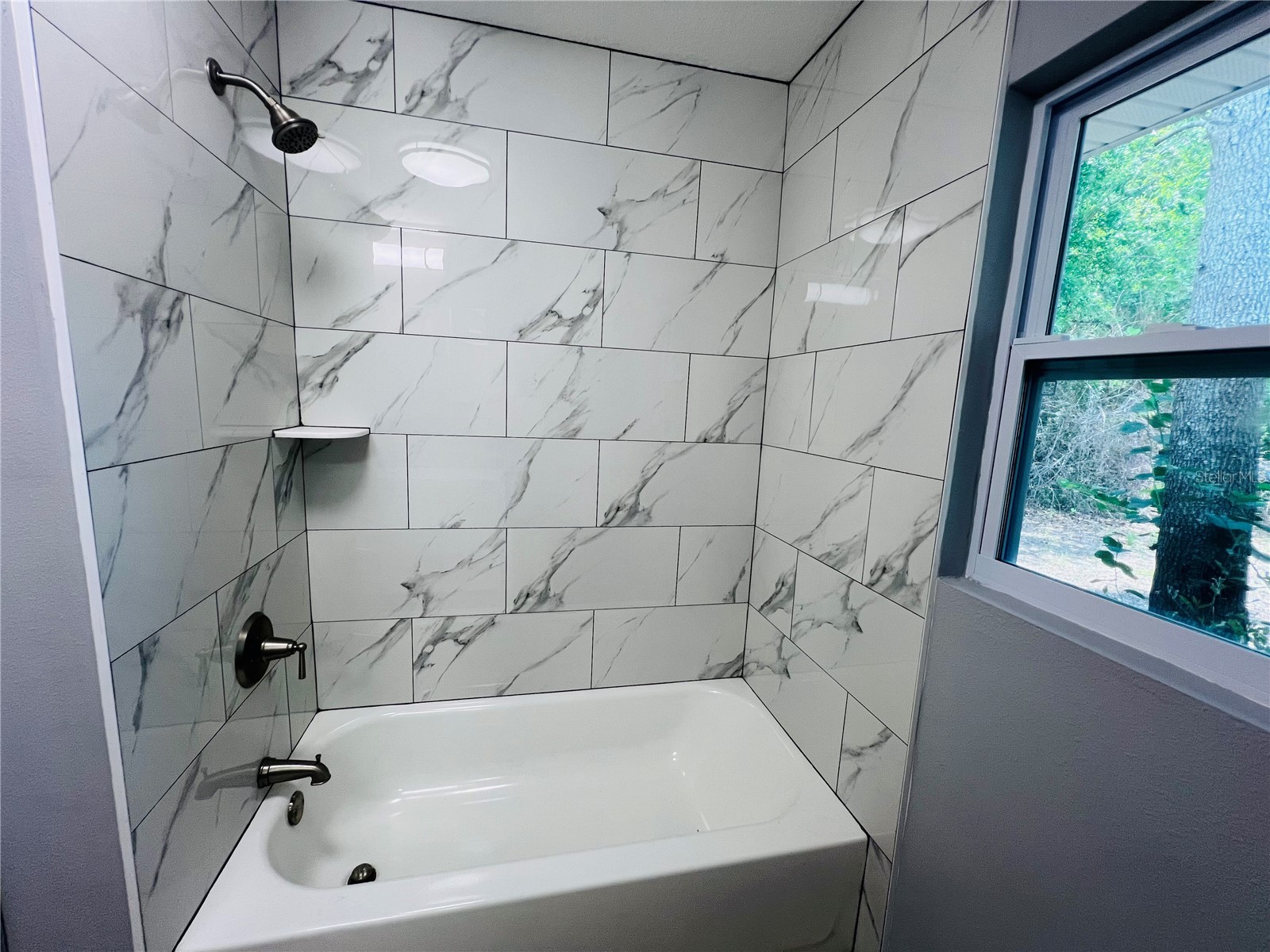 6 Golfview Circle NE Winter Haven FL 33881 P4938888 image18