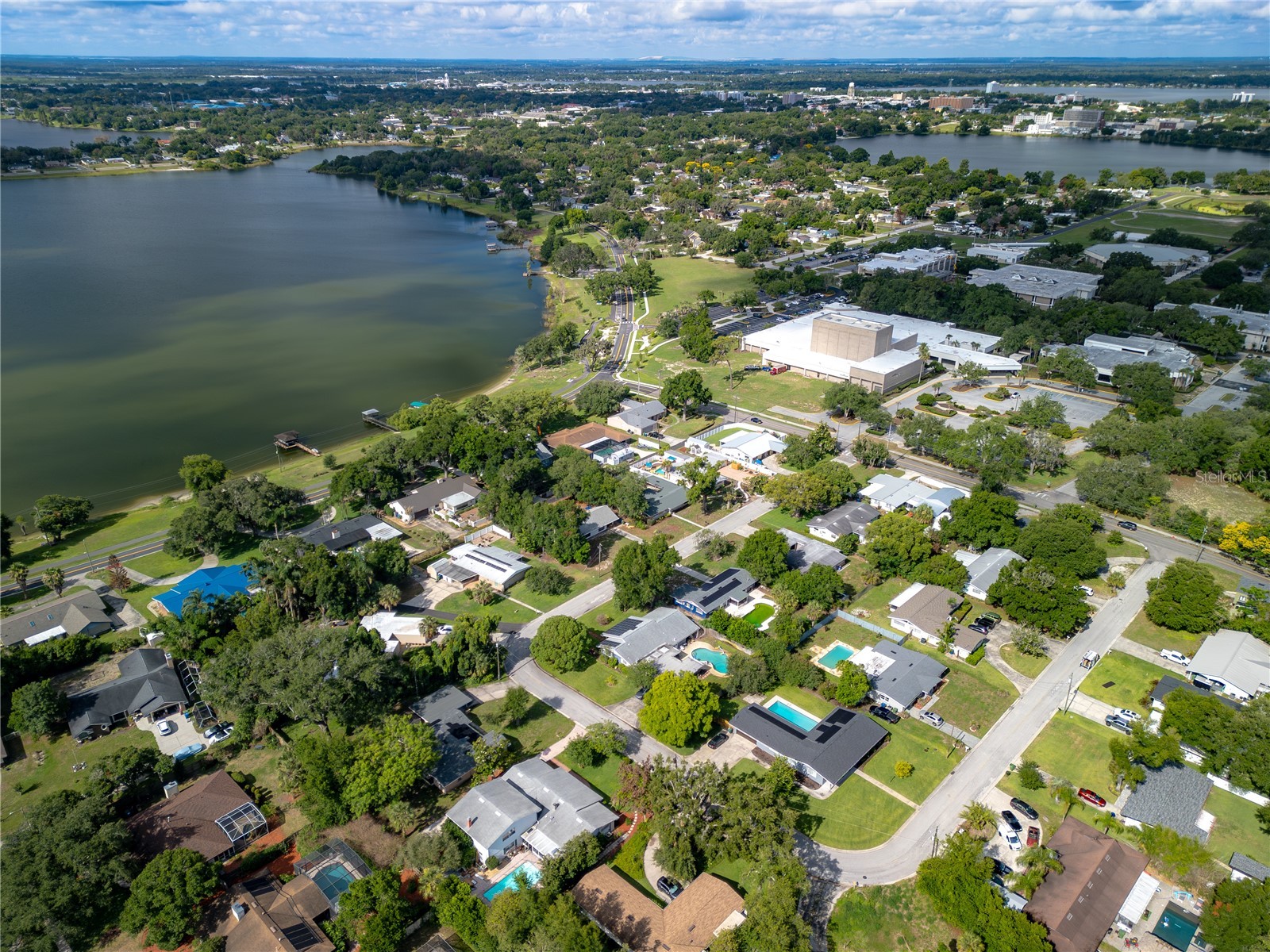 6 Golfview Circle NE Winter Haven FL 33881 P4938888 image33