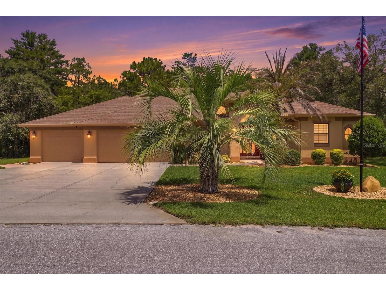 6 Heuchera Court W Homosassa FL 34446 W7886228 image1