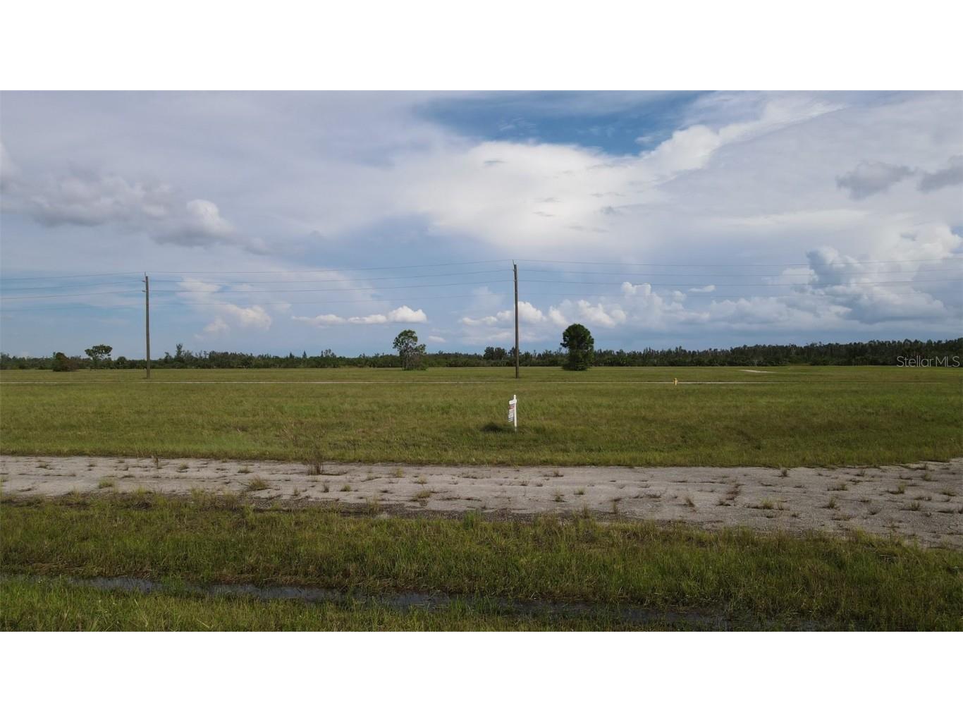 6 Hummingbird Dr. Placida FL 33947 C7497765 image1