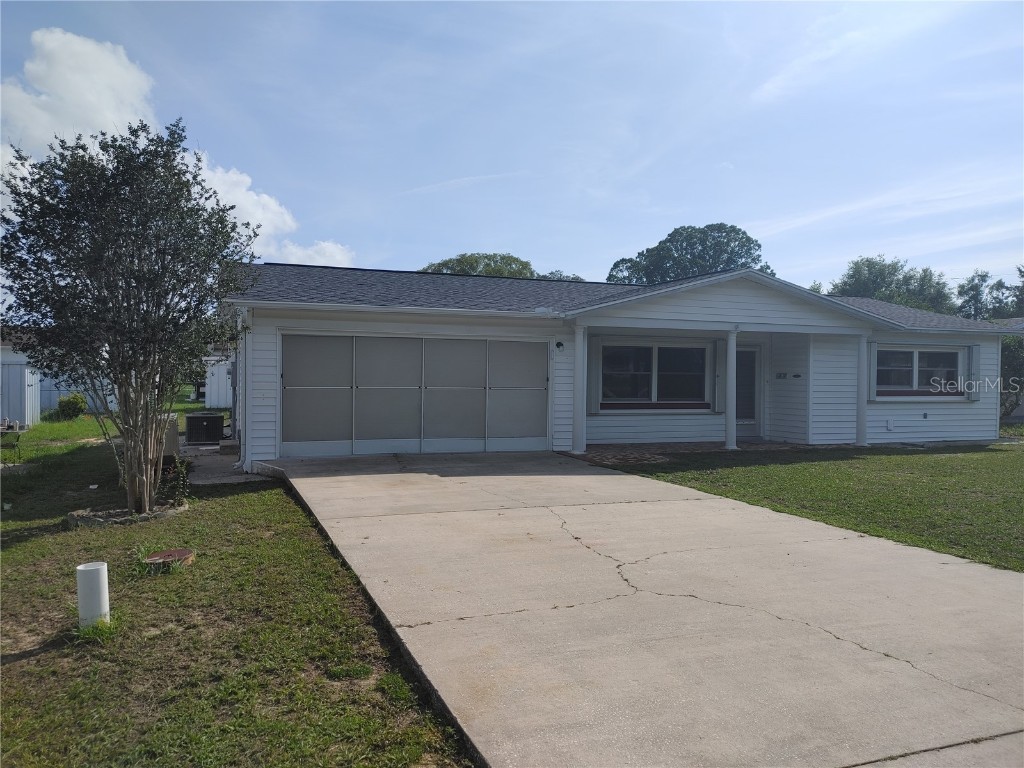 6 James Court Beverly Hills FL 34465 OM656573 image1