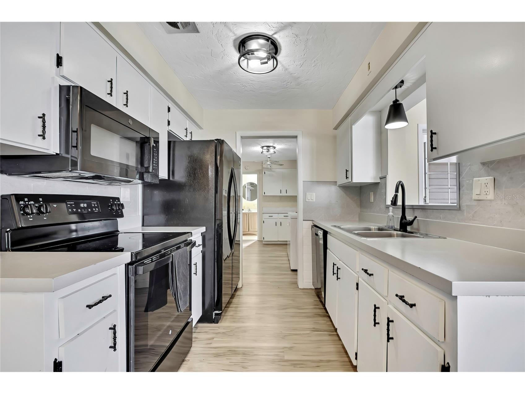 6 James Court Beverly Hills FL 34465 W7883223 image7