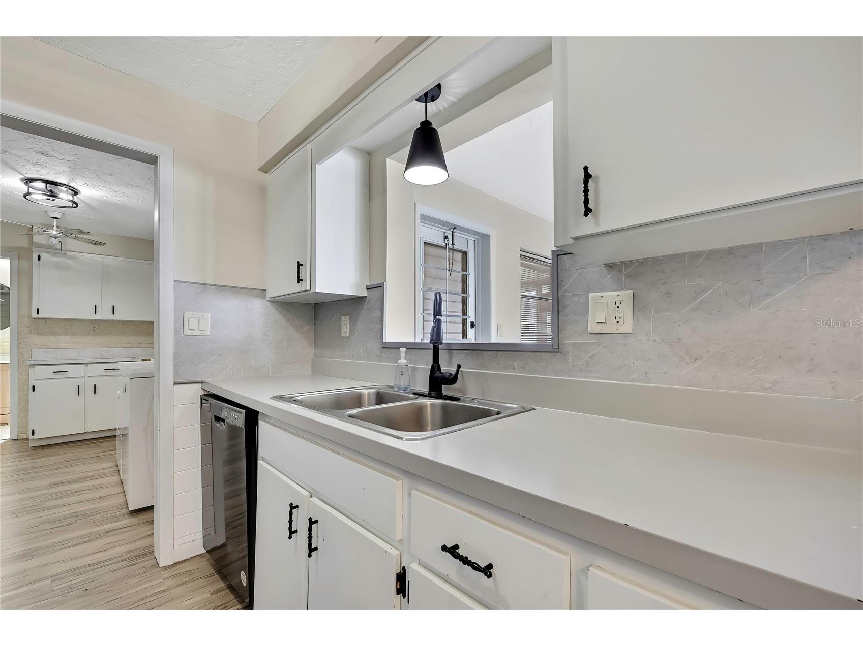 6 James Court Beverly Hills FL 34465 W7883223 image9