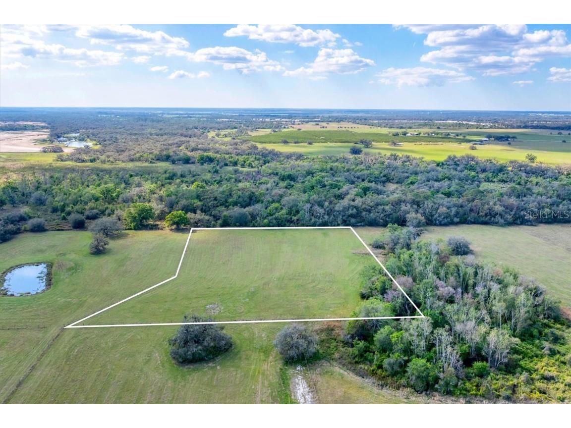 6 M-J Rd. Myakka City FL 34251 A4641751 image1