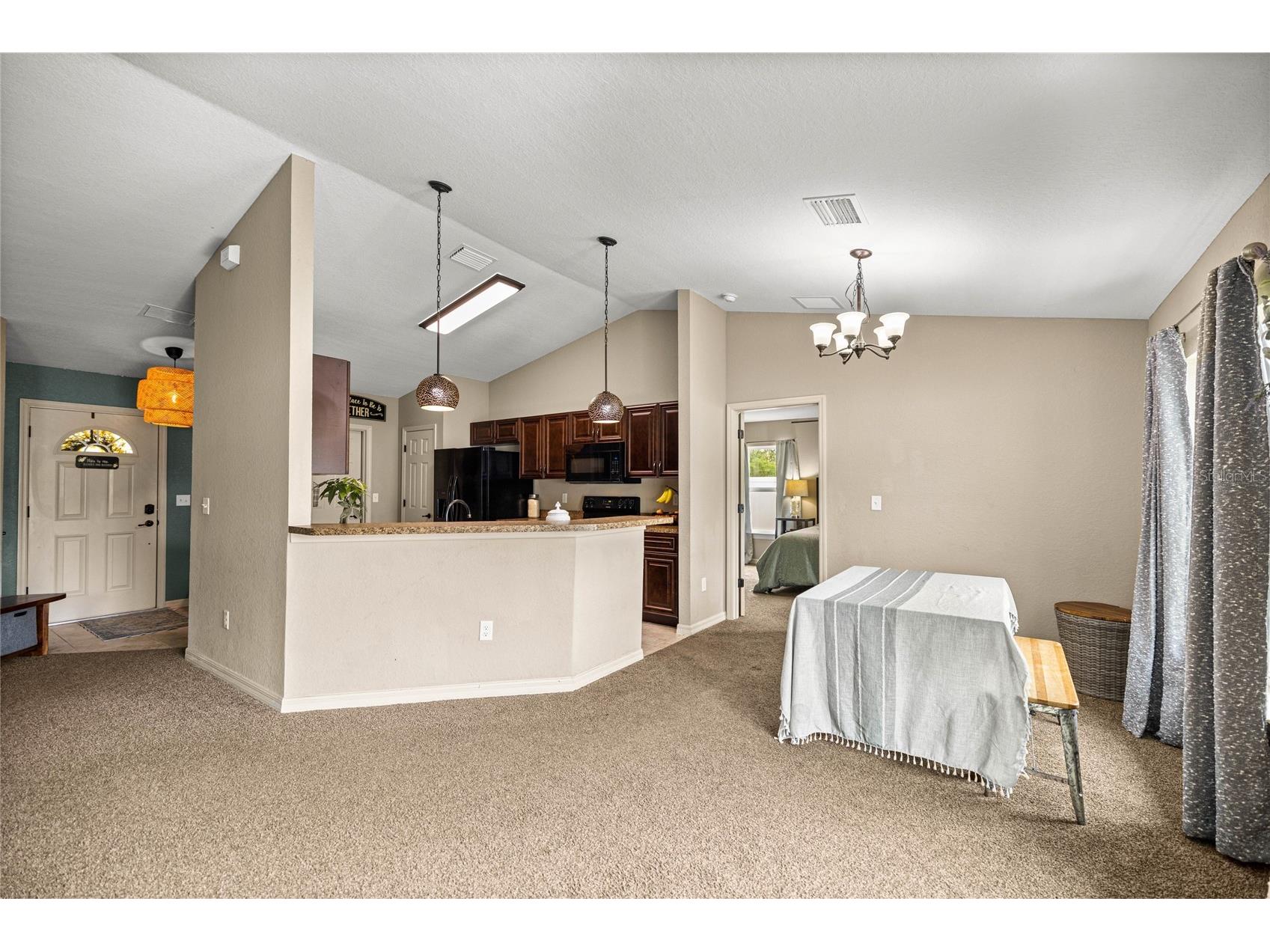 6 Malauka Radial Lane Ocklawaha FL 32179 OM708105 image6