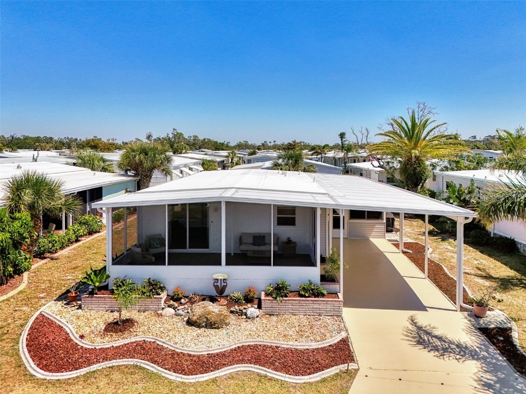 6 N Marina Plaza Englewood FL 34223 - CANAL TO FORKED CREEK D6141637 image1