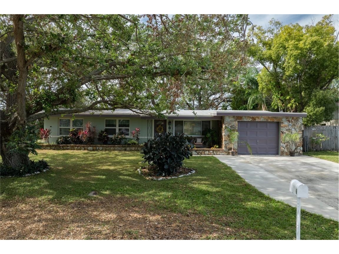 6 N Maywood Avenue Clearwater FL 33765 TB8322117 image1