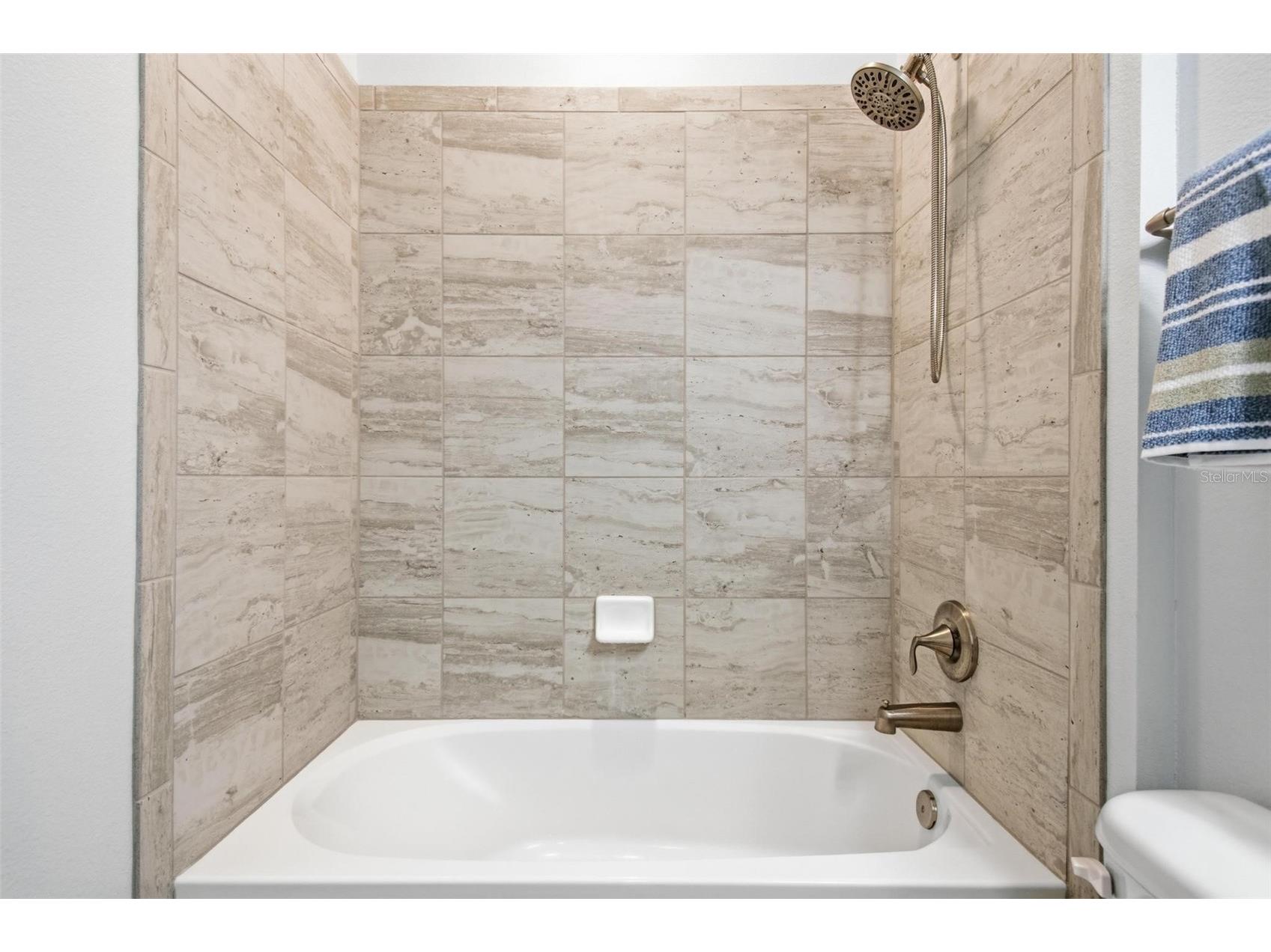 6 Oakleaf Way Palm Coast FL 32137 FC317676 image13