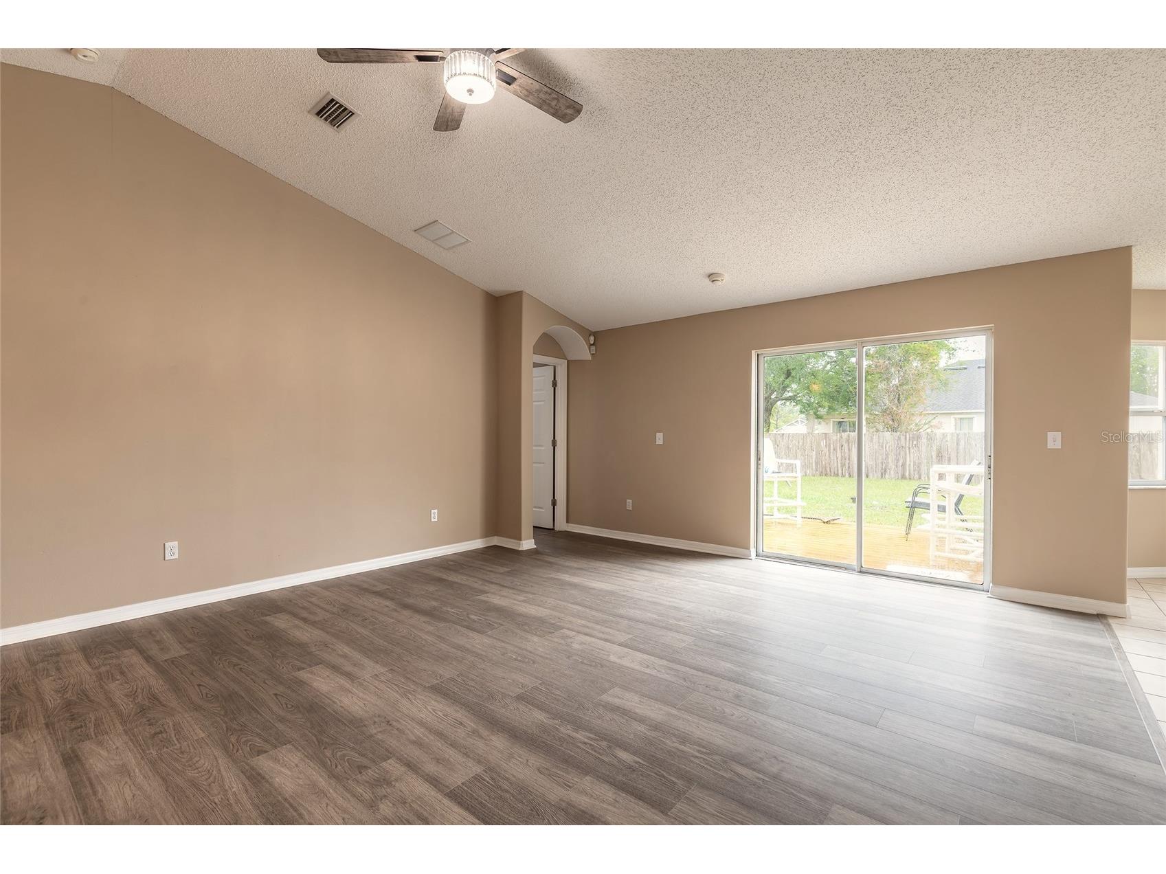 6 Roxboro Drive Palm Coast FL 32164 V4948322 image5
