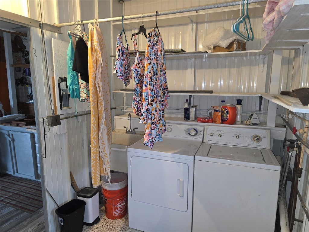 6 S Botany Bay Circle Englewood FL 34223 - FOUNTAIN VIEW A4675447 image24