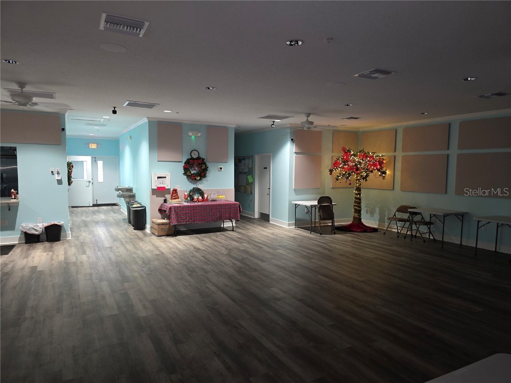 6 S Botany Bay Circle Englewood FL 34223 - FOUNTAIN VIEW A4675447 image31