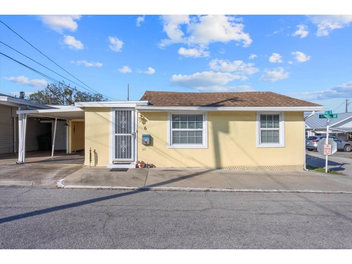 6 Seminole Drive Bradenton FL 34208 A4633111 image2