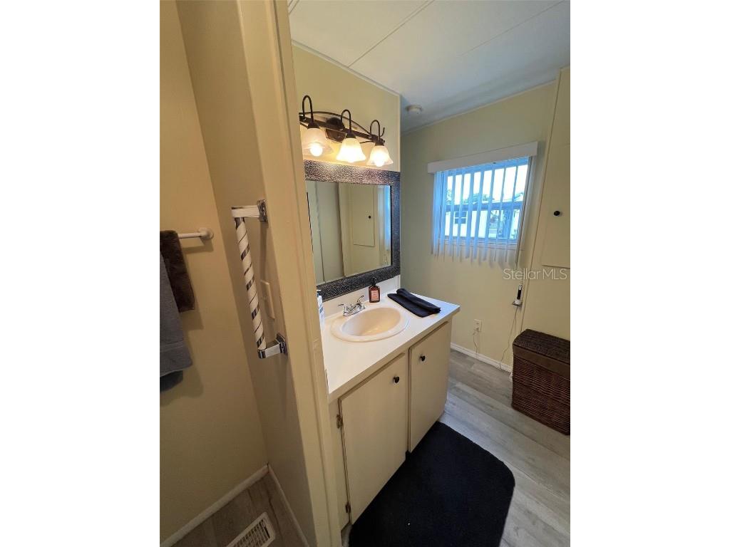 6 Thatch Palm Street E Largo FL 33770 TB8354498 image21