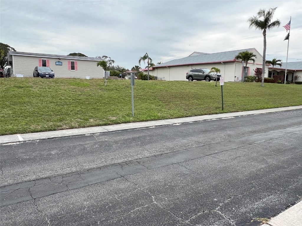 6 Thatch Palm Street E Largo FL 33770 TB8354498 image33