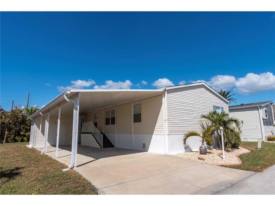 6 Windmill Boulevard Punta Gorda FL 33950 C7499645 image1