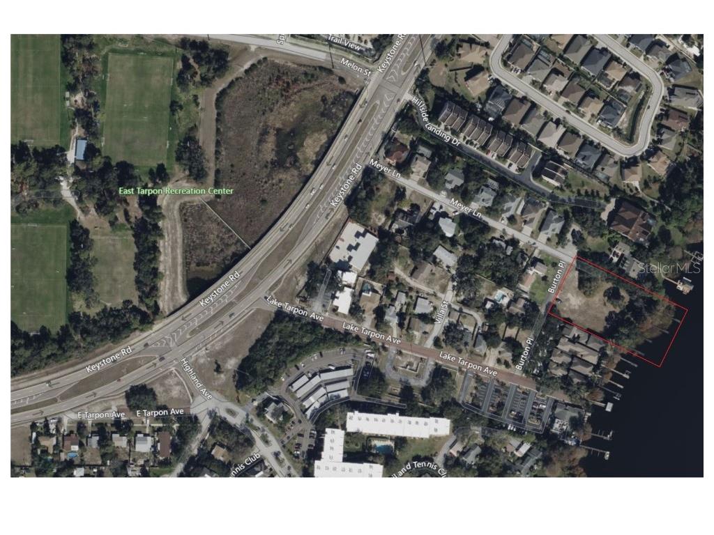 60 72 84 96 Burton Place Tarpon Springs FL 34688 - LAKE TARPON W7877597 image1