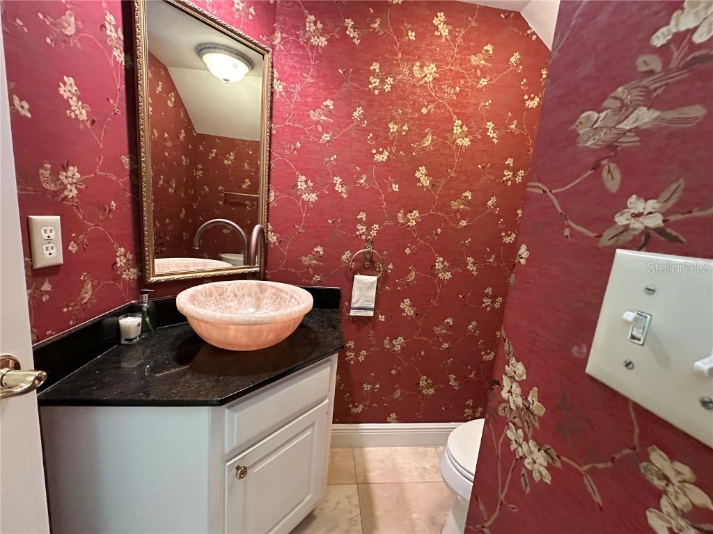 60 Bishops Court Road #114 Osprey FL 34229 A4648193 image12