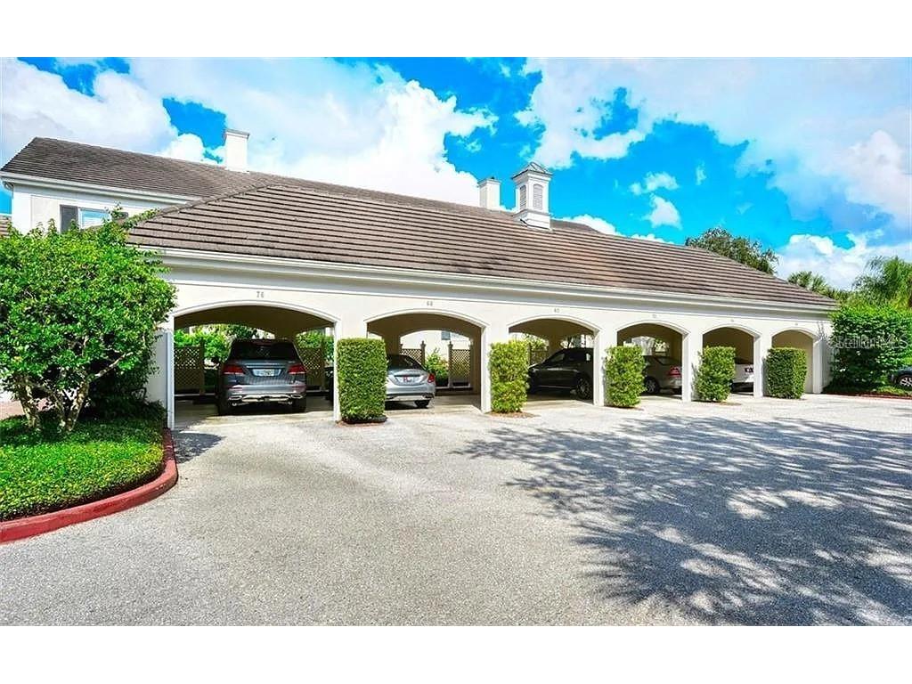 60 Bishops Court Road #114 Osprey FL 34229 A4648193 image28