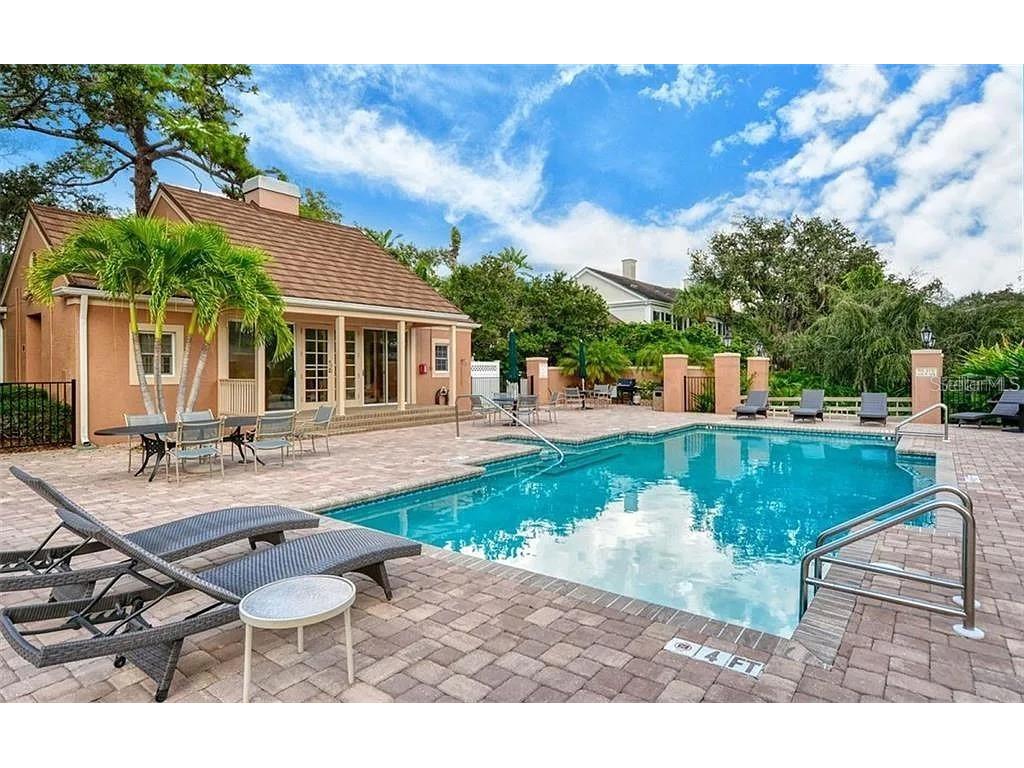 60 Bishops Court Road #114 Osprey FL 34229 A4648193 image30