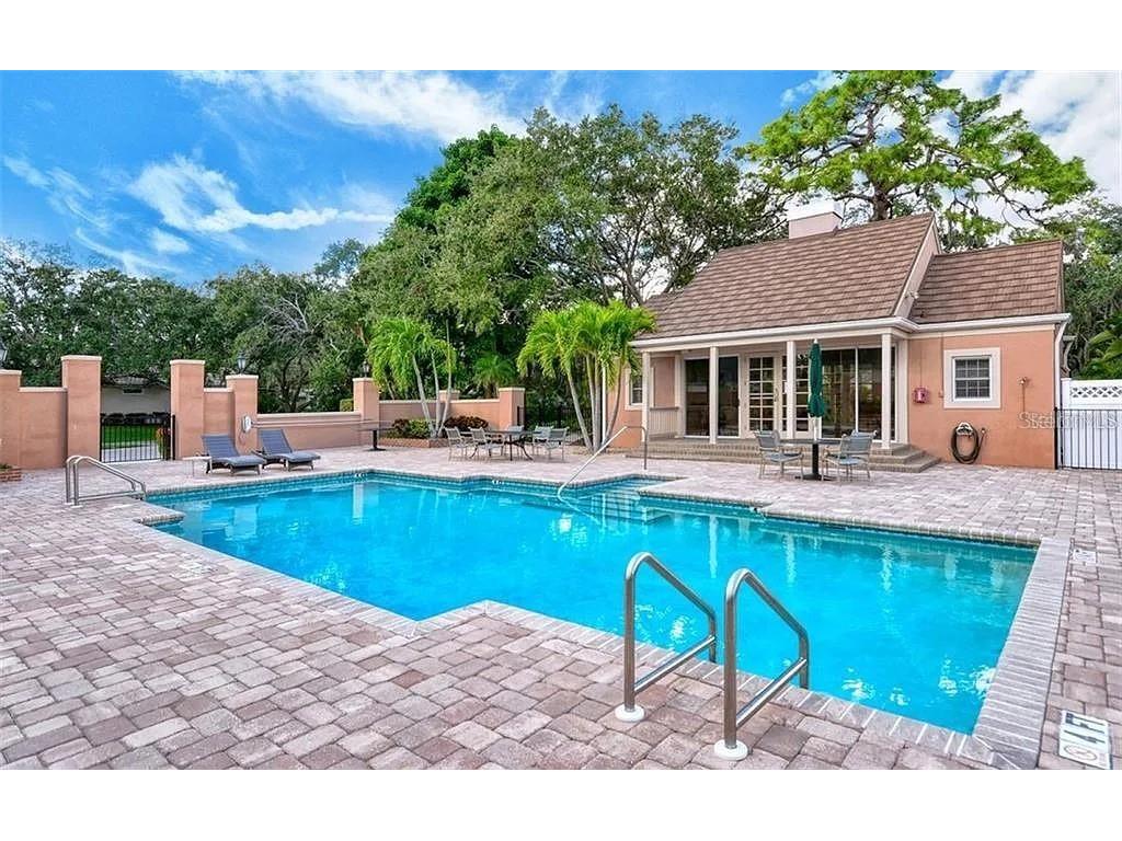 60 Bishops Court Road #114 Osprey FL 34229 A4648193 image31