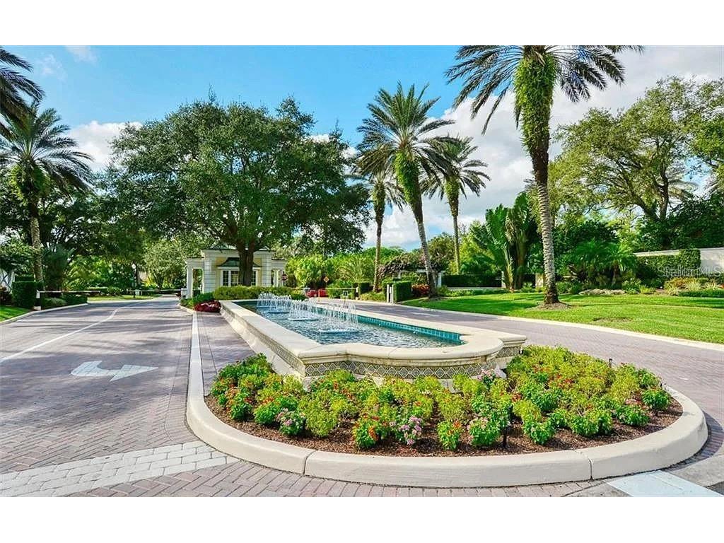 60 Bishops Court Road #114 Osprey FL 34229 A4648193 image33