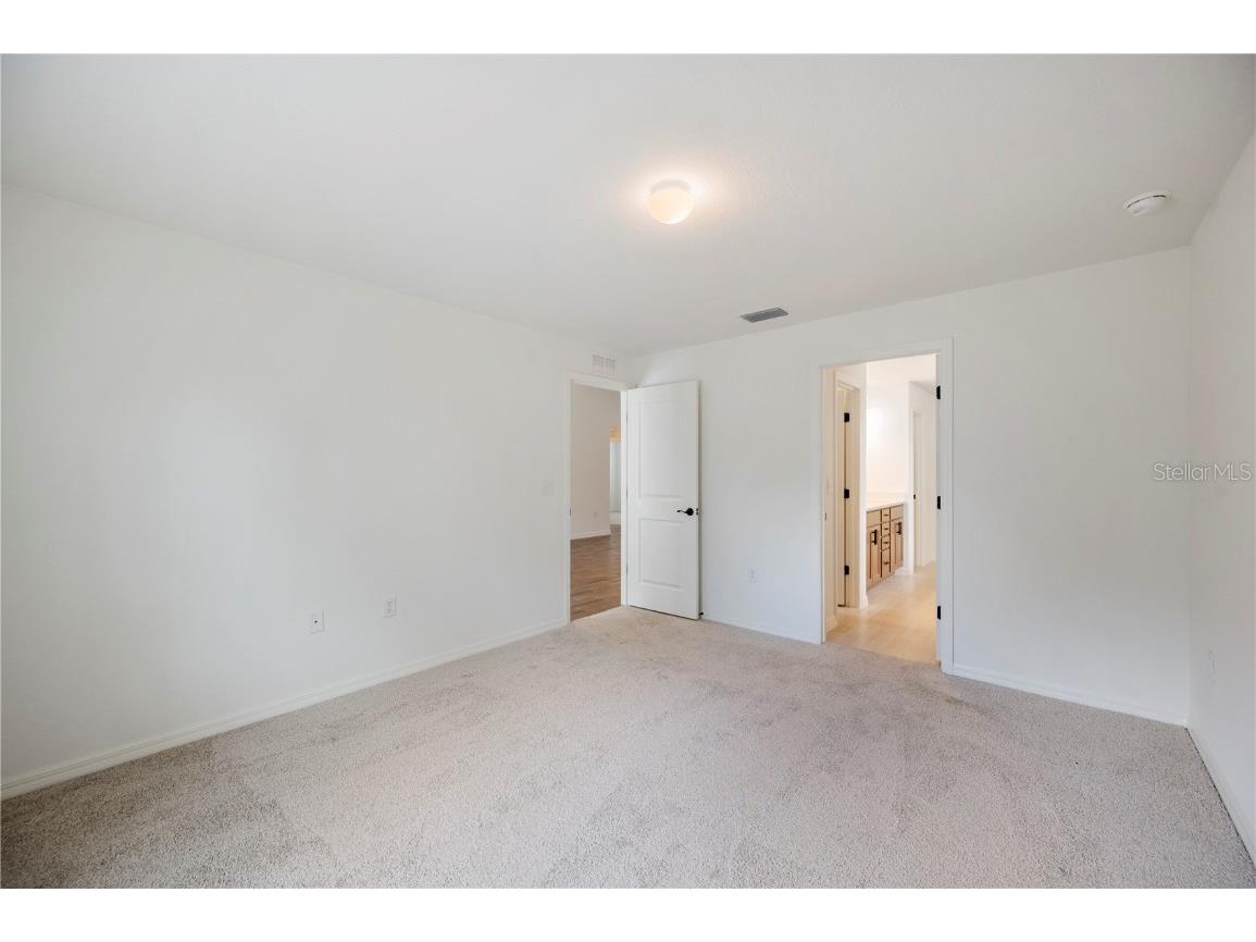 60 Blackjack Avenue Frostproof FL 33843 L4956404 image16