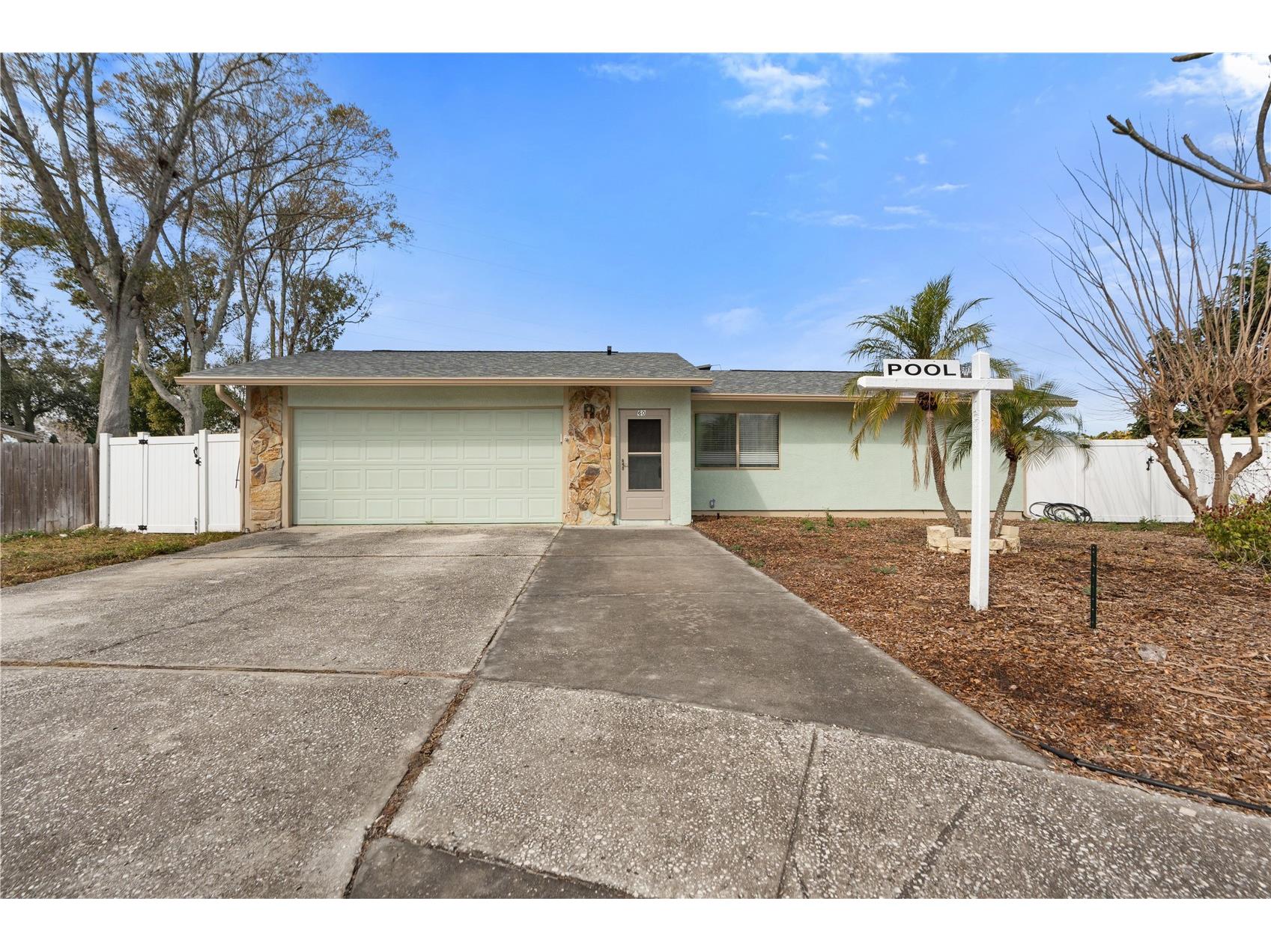 60 Durham Court Palm Harbor FL 34683 W7882788 image1