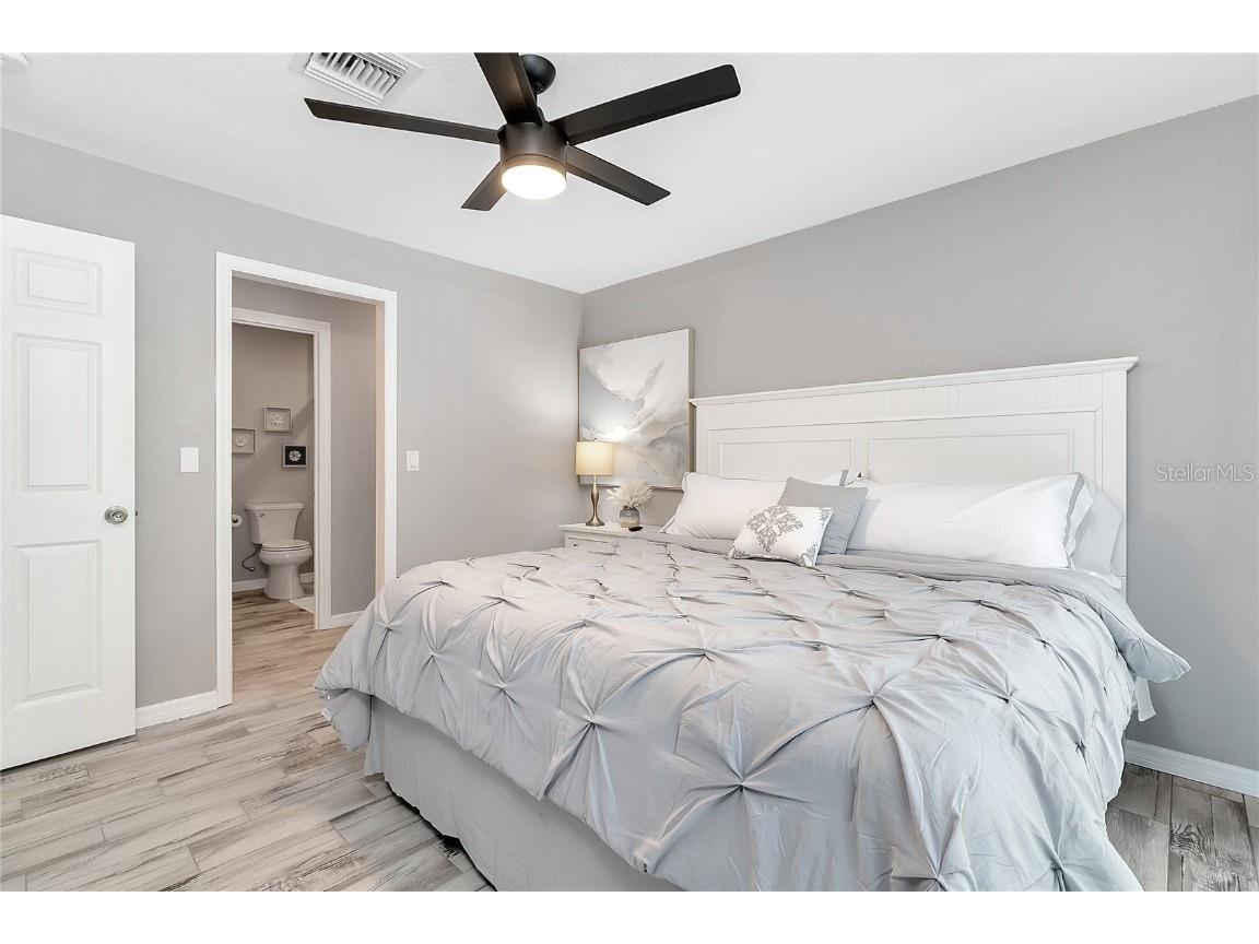 60 Golfview Road Rotonda West FL 33947 C7498757 image13