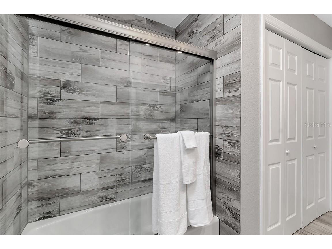 60 Golfview Road Rotonda West FL 33947 C7498757 image20