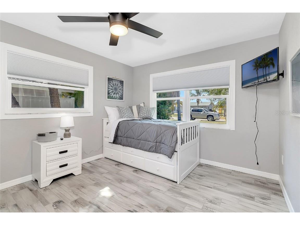 60 Golfview Road Rotonda West FL 33947 C7498757 image25