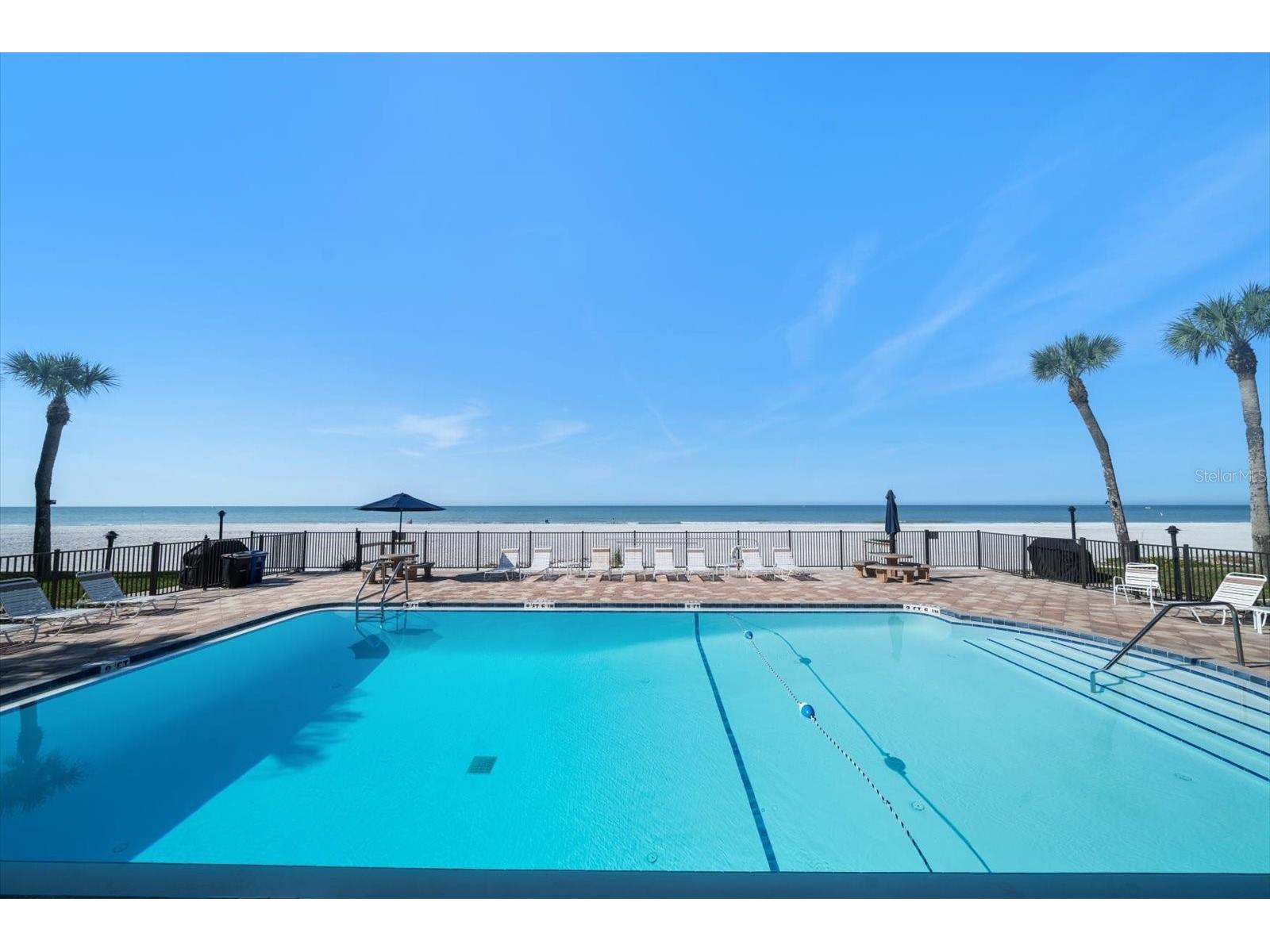 60 Gulf Boulevard #201 Indian Rocks Beach FL 33785 - GULF TB8472207 image14