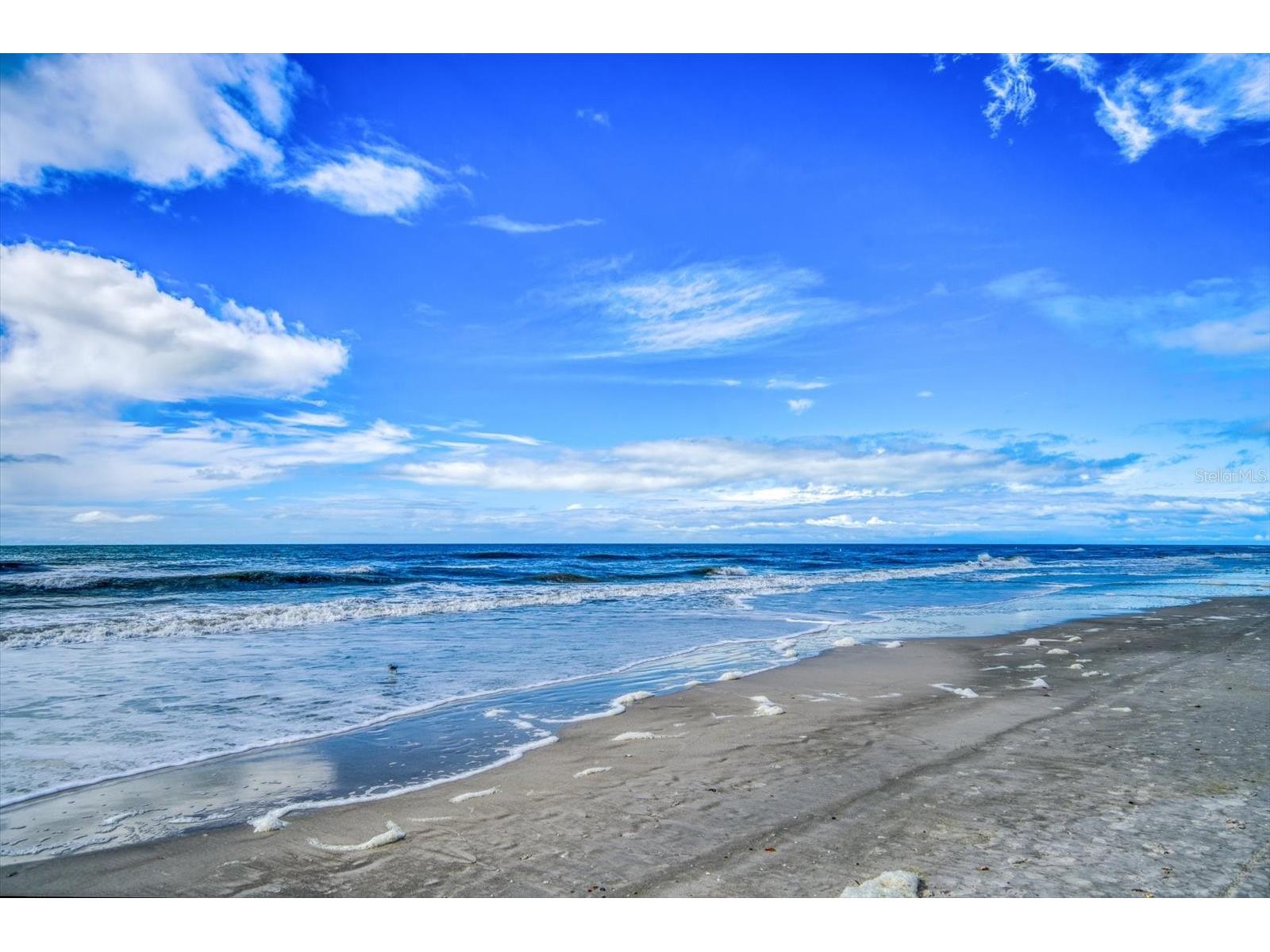 60 Gulf Boulevard #201 Indian Rocks Beach FL 33785 - GULF TB8472207 image44