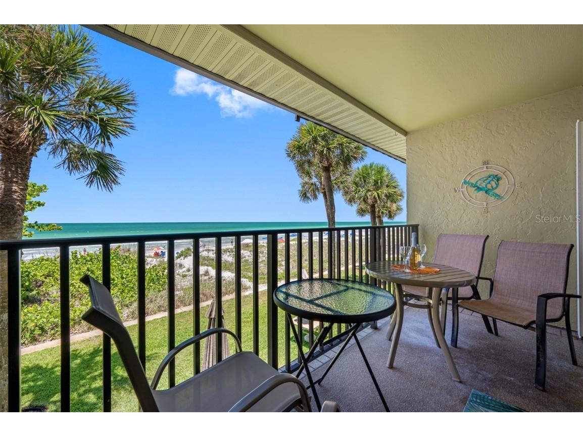 60 Gulf Boulevard #202 Indian Rocks Beach FL 33785 - GULF OF MEXICO U8206924 image1