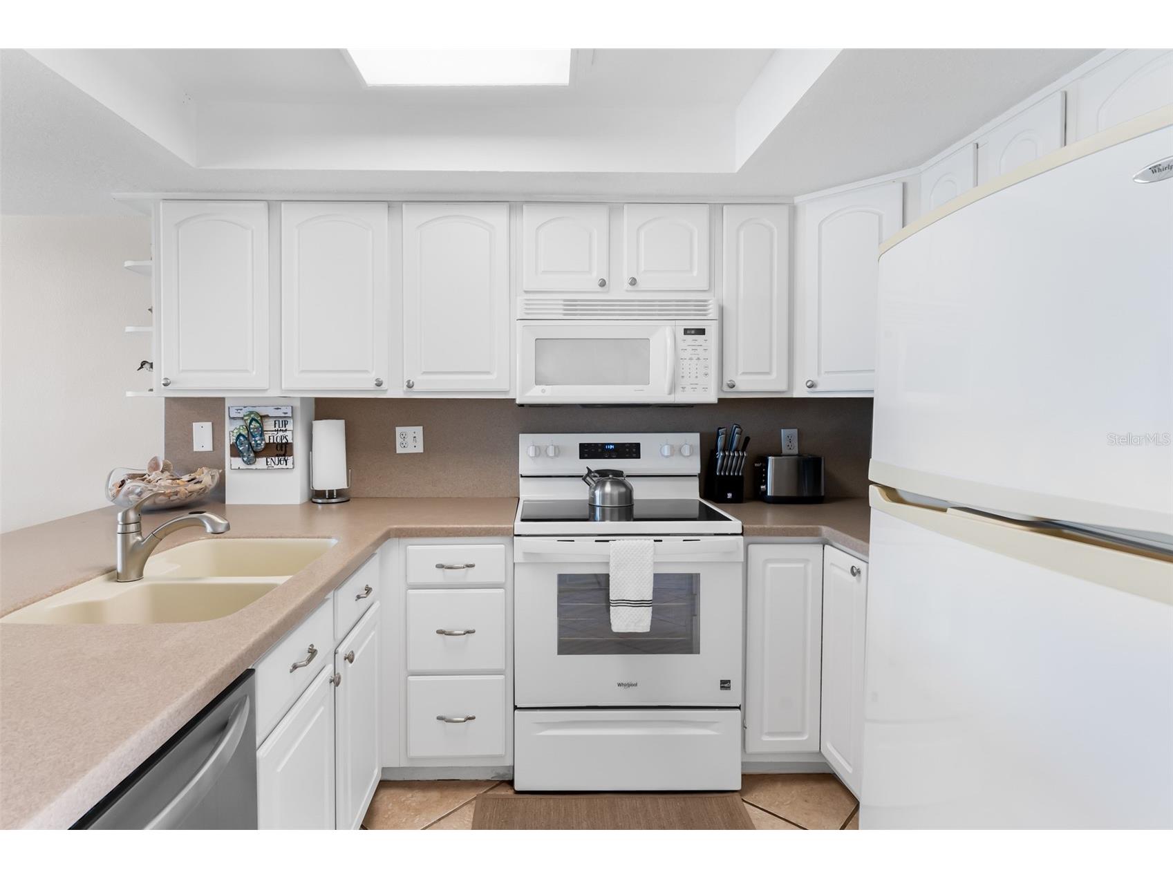 60 Gulf Boulevard #203 Indian Rocks Beach FL 33785 TB8473611 image22