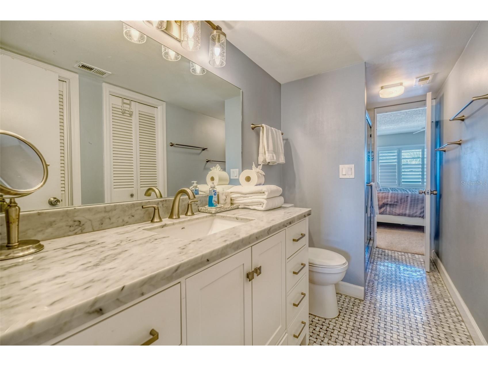 60 Gulf Boulevard #204 Indian Rocks Beach FL 33785 TB8464016 image21