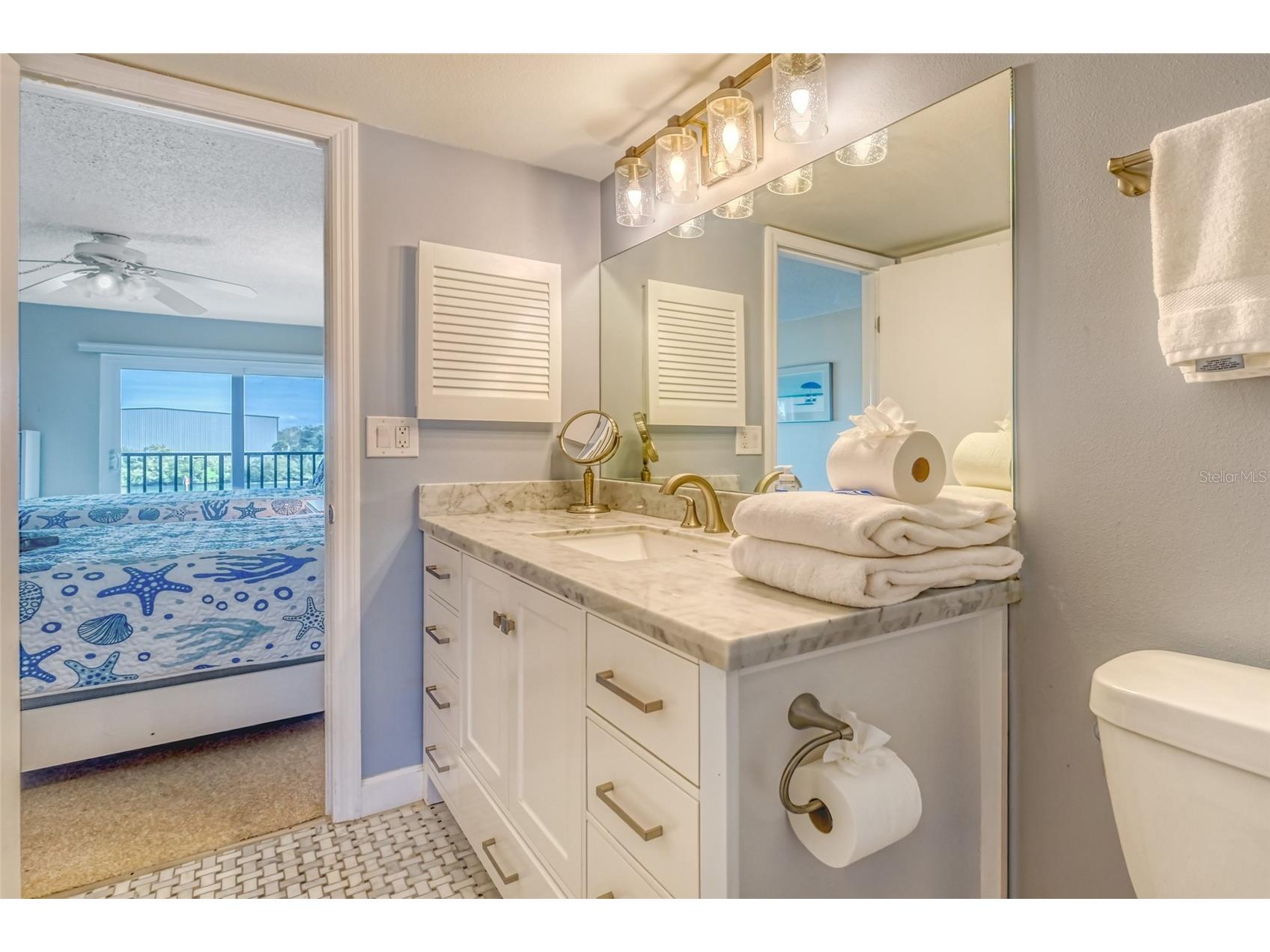 60 Gulf Boulevard #204 Indian Rocks Beach FL 33785 TB8464016 image22