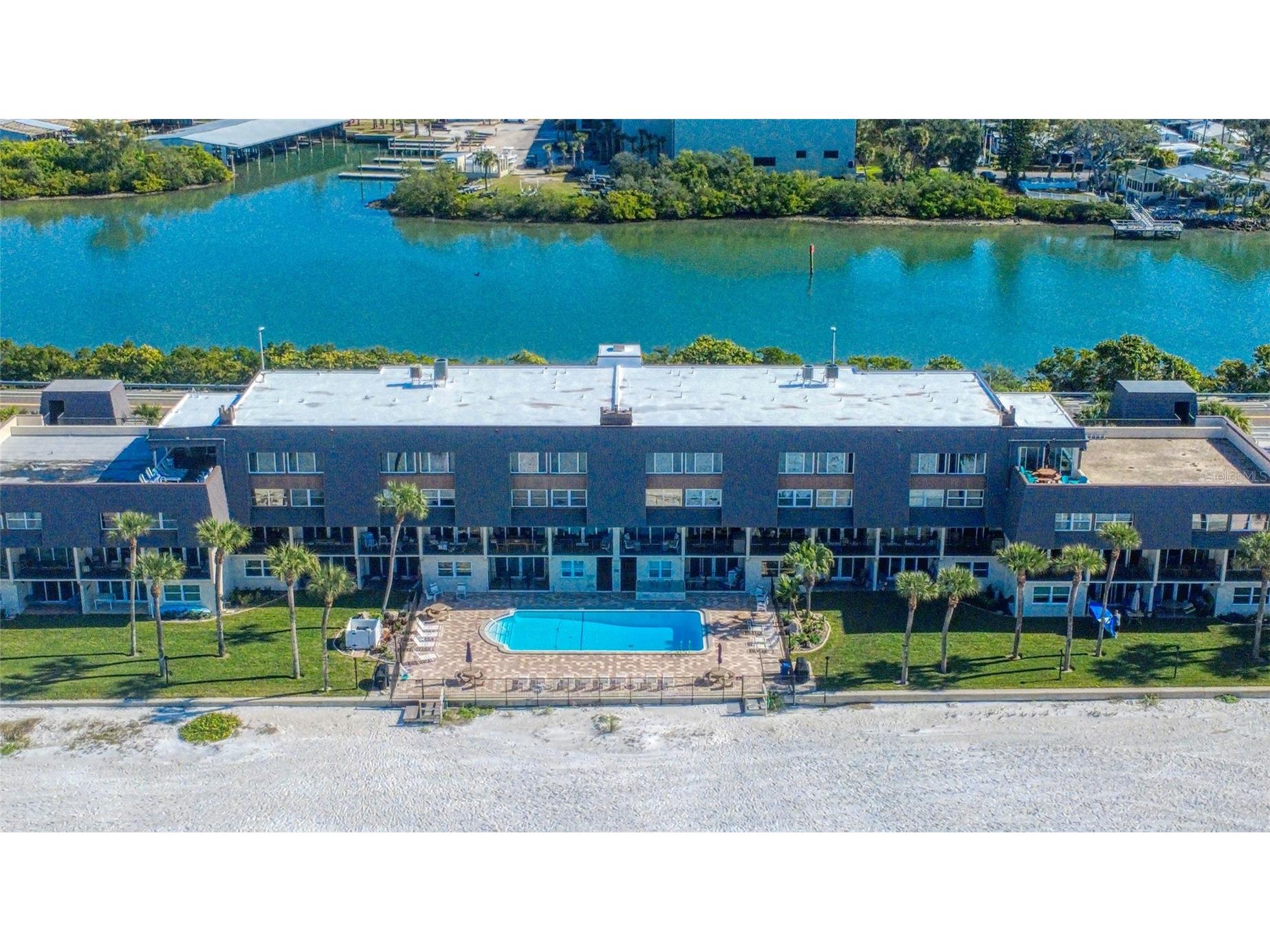 60 Gulf Boulevard #204 Indian Rocks Beach FL 33785 TB8464016 image39