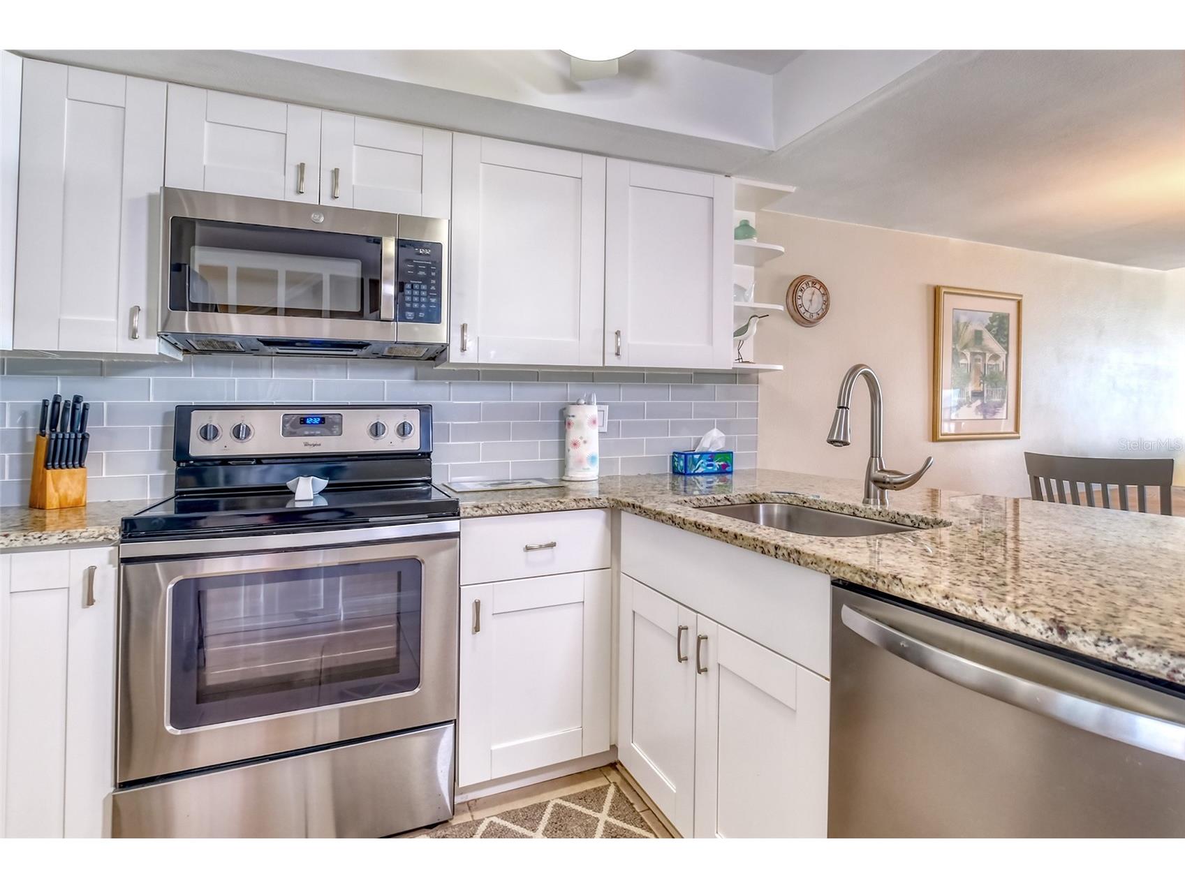 60 Gulf Boulevard #204 Indian Rocks Beach FL 33785 TB8464016 image7