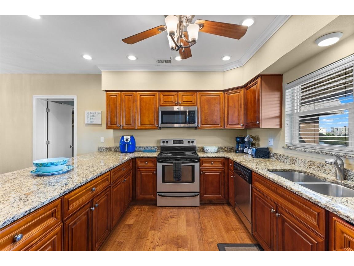 60 Gulf Boulevard #402 Indian Rocks Beach FL 33785 A4661758 image14