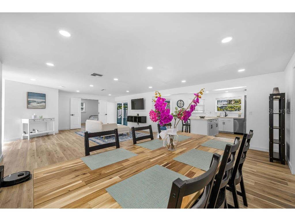 60 Kipling Plaza Clearwater Beach FL 33767 TB8468472 image10