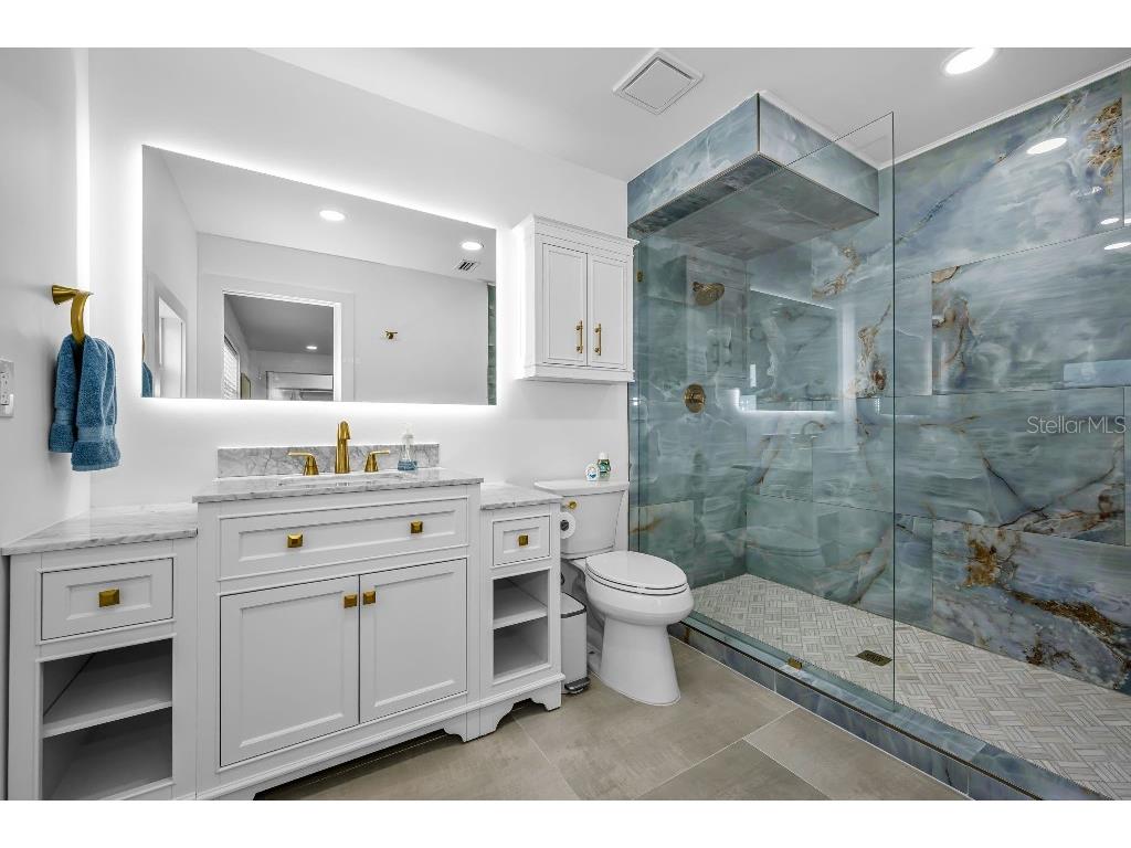 60 Kipling Plaza Clearwater Beach FL 33767 TB8468472 image20