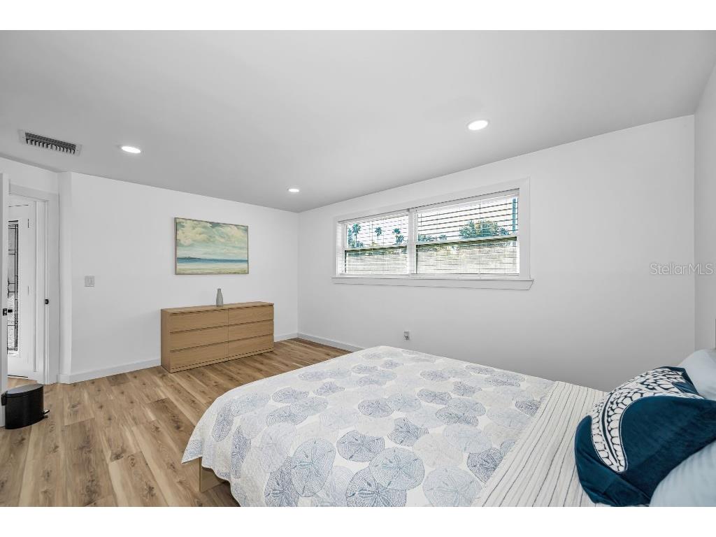 60 Kipling Plaza Clearwater Beach FL 33767 TB8468472 image23