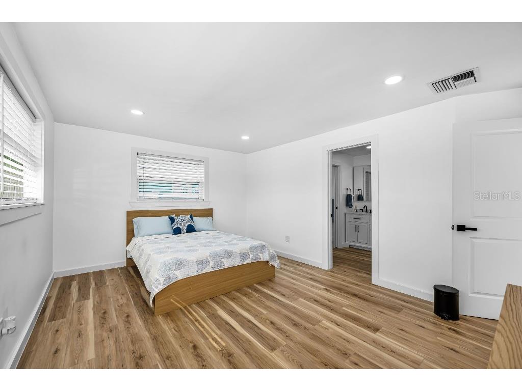 60 Kipling Plaza Clearwater Beach FL 33767 TB8468472 image24