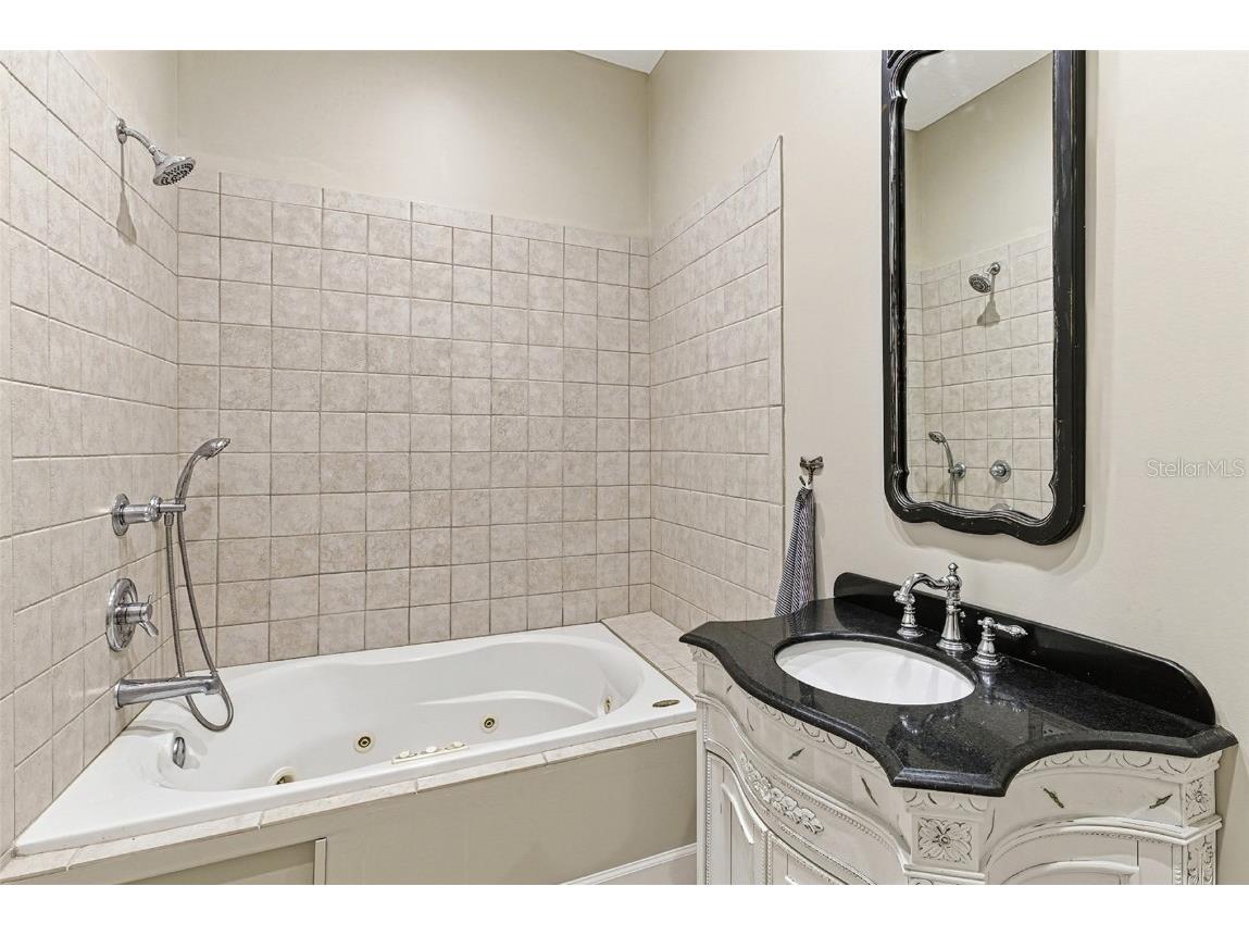 60 Osceola Street Saint Augustine FL 32084 FC314382 image25